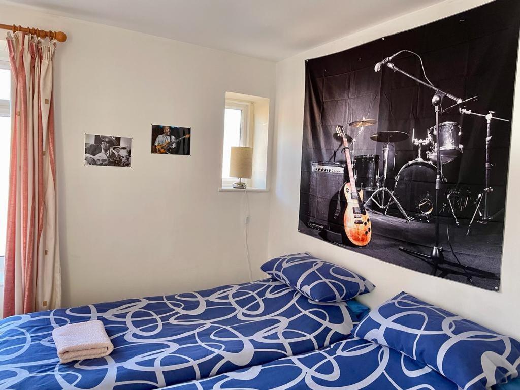 The Blue Moon Bed & Breakfast แบล็คพูล ภายนอก รูปภาพ